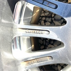 Carlsson製の18インチ多スポークホイールの画像