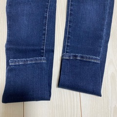 ユニクロマタニティパンツXSの画像