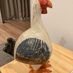 ニワトリの置物の画像
