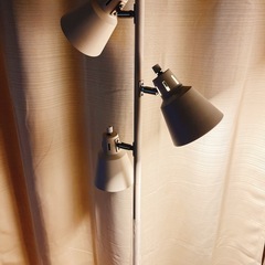 おしゃれスタンドライトの画像