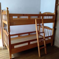 二段ベッド　無料の画像