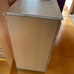 【お譲りの方が決まりました】タンス　収納入れの画像