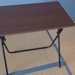 ニトリ折りたたみテーブルお譲りします（修学院駅徒歩2分）の画像
