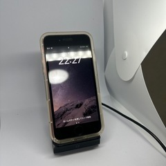 Anker PowerWave 7.5 Stand ワイヤレス充電器の画像