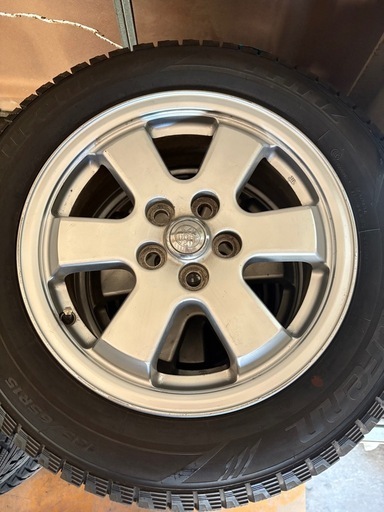 プリウス20,30に…スタッドレス+アルミ4本セット