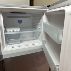 日立冷蔵庫の画像