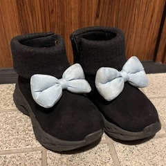 ショートブーツ　19cmの画像