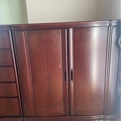 収納棚　タンスの画像