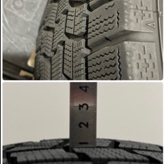 プリウス　スタッドレス4本セットの画像