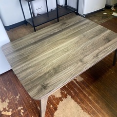 こたつてーテーブルの画像