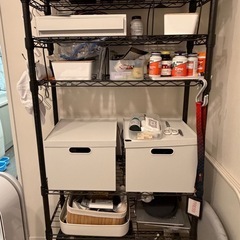 ルミナス ノワール 突っ張りラック 幅75cm 7段 ブラックの画像