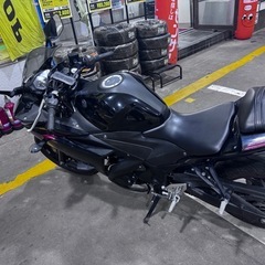 Yamaha YZF R25 ブラックの画像