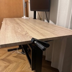 昇降可能　デスク　パソコンデスクの画像