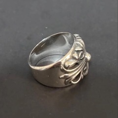 しるシルバーオーバルリングくろクロスの画像