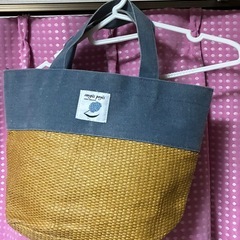 ファー風バックの画像