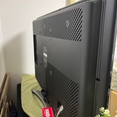 SHARP AQUOS 液晶カラーテレビ LC-32E7の画像