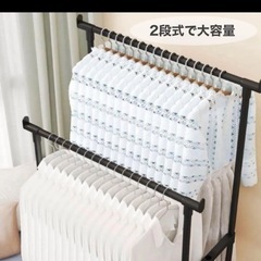 ハンガーラックの画像