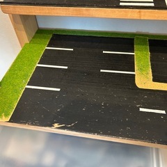 おもちゃ棚の画像