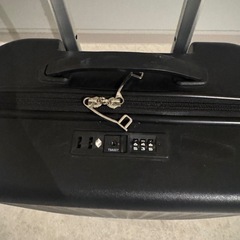 スーツケースの画像