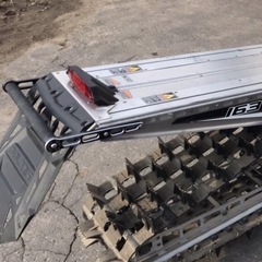 スノーモービル Polaris リアバンパーの画像