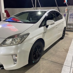 トヨタ プリウスの画像