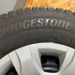 ハイエース純正ホイール　ブリヂストンスタッドレス４本　VL10 の画像