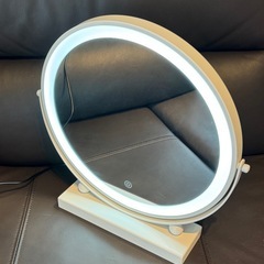 卓上ミラー　女優ミラー　リングライト機能付きの画像