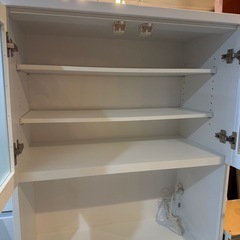 【条件あり！】 無料 0円 タンス　食器棚の画像