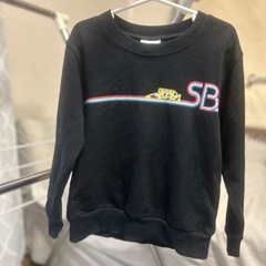 美品　《 スポンジボブ 》　キッズ服　120サイズ　トレーナー　スウェット　ブラックの画像