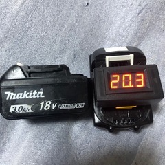 ③マキタ18vバッテリーBL1830B、中古美品バッテリー、２個の画像
