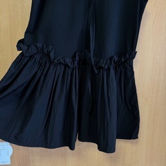 トップス　ブラック　新品タグ付きの画像