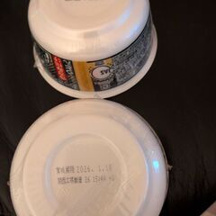 カップ麺など  6点の画像