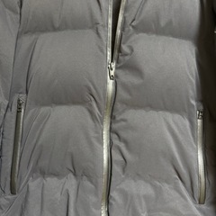 【ユニクロ】黒ダウンXLサイズの画像