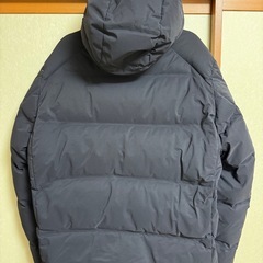 【ユニクロ】黒ダウンXLサイズの画像
