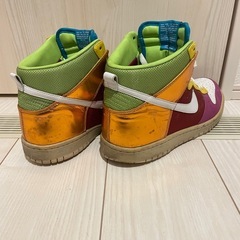 NIKEダンクハイスニーカーの画像