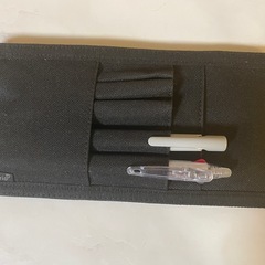 ペンホルダー 手帳用 伸縮バンド付き ブックバンド ペンケース 本革 筆箱 ペン入れ カバン整理の画像