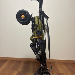 Jeep ジープ ベビーカー ベビーバギー 自立可能 カーキー 軽量コンパクトの画像