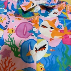 ベビーサメ柄ワンピース 90cmの画像