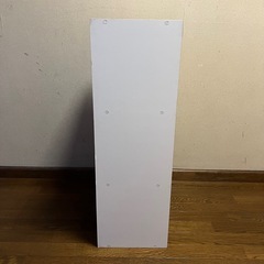 ホワイト・カラーボックスの画像