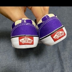 と白のチェック柄スニーカー ベビーシューズ　VANS 12cmの画像