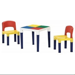 2-IN-1 Building Table & Chairs テーブル&チェアーの画像