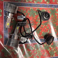 HID屋 D4S 20200cd(カンデラ) LED 6500k ヘッドライトの画像