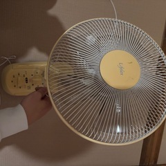 壁掛け扇風機の画像
