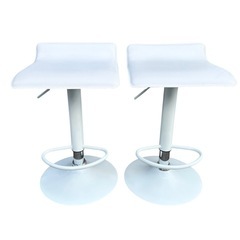 カウンターチェア 2脚の画像