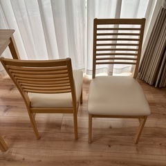 美品✨　ダイニングテーブルセット　チェア2脚　幅75cm ホワイトウォッシュ色 木製 メラミン化粧板 四角 mac75-360-ww 1人用 2人用 コンパクト 省スペース シンプル モダン シャビーシック 食卓 四本脚 北欧風 机の画像