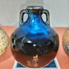 未使用　一輪挿し３点セット　①九谷焼　花柄　椿　②草津　③信楽焼の画像