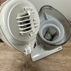 ツインバード サイクロンスティック型クリーナ掃除機 TC-E123型 16年製の画像