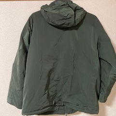 取引中UNIQLO×Whitemountaineeringダークグリーン 新品未使用の画像