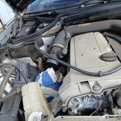 MベンツE280エンジン付属部品込販売―104型エンジンですの画像