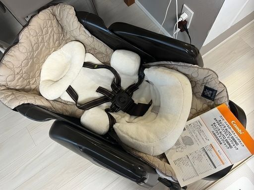 コンビ　ネムリラAUTO SWING